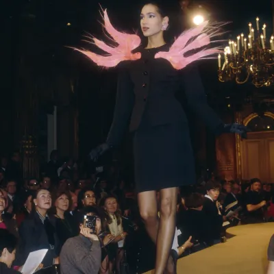 Yves Saint Laurent, l’art en héritage : quand la couture devient...