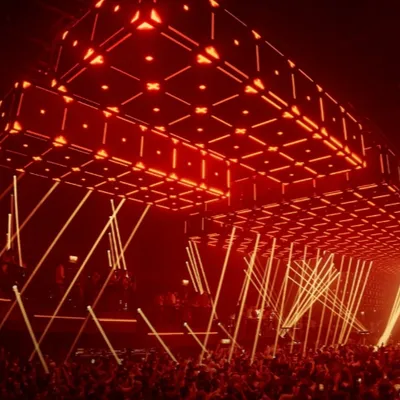 UNVRS dévoile la programmation de son opening