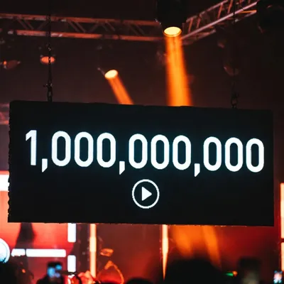 Si t’as pas ton milliard sur Spotify… c’est que t’as raté ta vie !