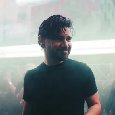 Skrillex revient en force avec SOMA, un projet éclectique et explosif