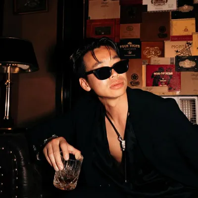 ZHU fait planer les dancefloors avec Smoke Up In The Air