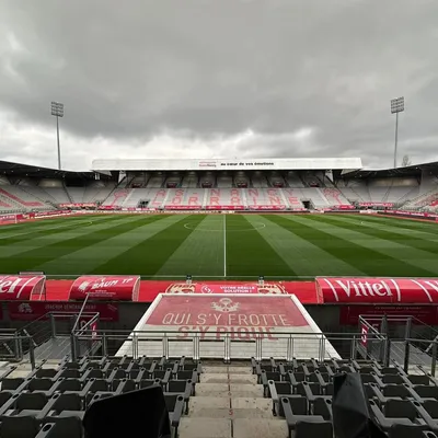 Au stade Marcel Picot, les yeux fermés, on entendra tout