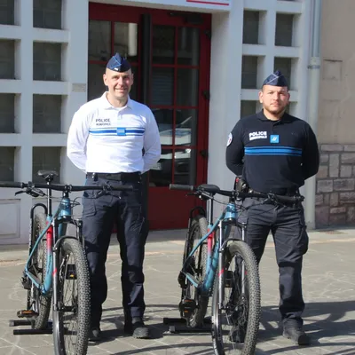 Saint-Girons : la police municipale équipée de VTT pour renforcer...