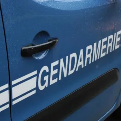 Une enseignante agressée au gaz lacrymogène et menacée au couteau...