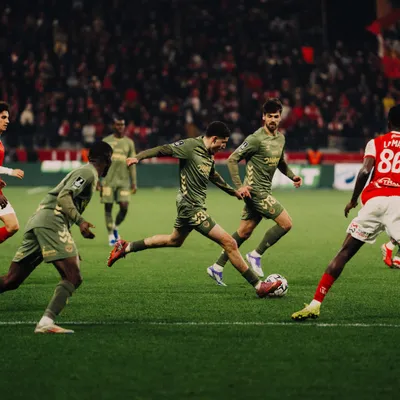 Ligue 2 : Les Verts s'effondrent à Reims malgré la supériorité...