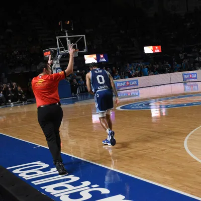 Basket : Blair, retour décoiffant