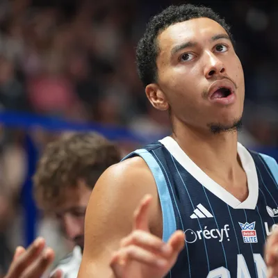 Basket : la Chorale trop courte pour faire tomber Paris (75-96)