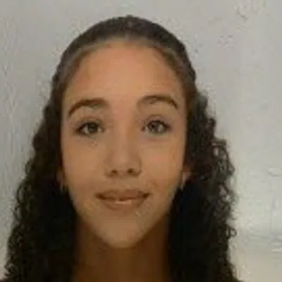 Lina, 15 ans, activement recherchée dans le Roannais