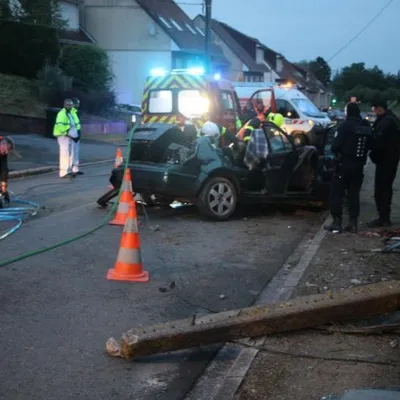 Pas-de-Calais : Un homme de 23 ans décède après avoir percuté un...