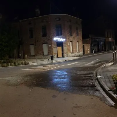 Nord : une adolescente de 17 ans tombe d'un camion et meurt en...