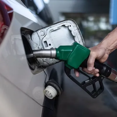 Carburant : le gouvernement dévoile de nouvelles aides