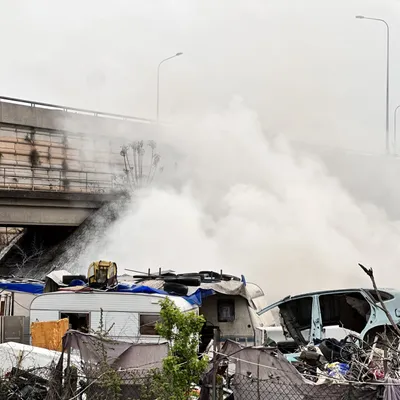 Incendie : une quinzaine de caravanes en feu près de l'ancien site...