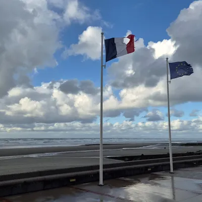 Les vents violents de la tempête Austen s'abattent sur la Côte d'Opale