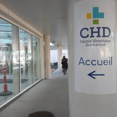 À l’hôpital de Dunkerque, il fouille une quinzaine de chambres et...