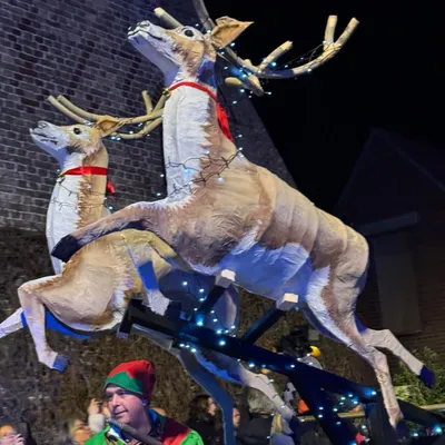 Milam s’illumine pour la magie de Noël