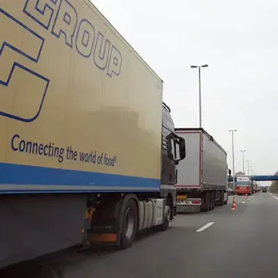 Accident sur l'A26 à Witternesse : un poids lourd en travers de...