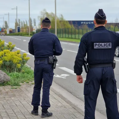 Refus d'obtempérer à Sangatte : un blessé grave, un motard en fuite
