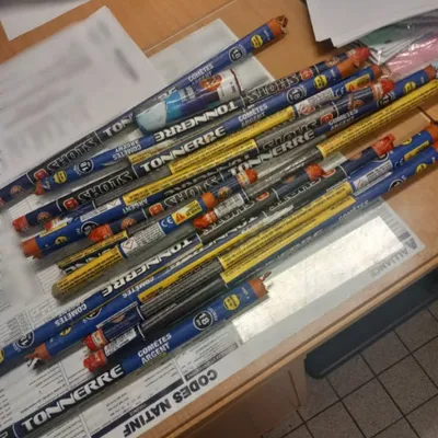 Calais : deux interpellations après des tirs de mortiers d'artifice...