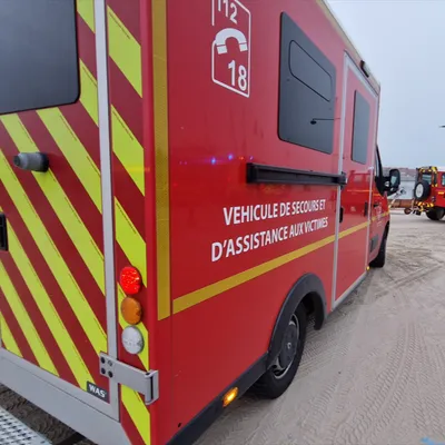 Sangatte : collision entre deux kitesurfeurs en mer