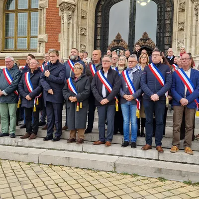 Les Calaisiens au rendez-vous pour condamner les violences des...