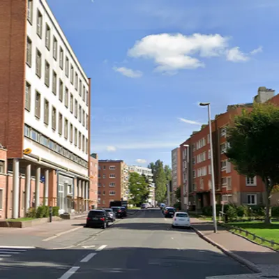 À Dunkerque, elle poignarde son invité… avec une paire de ciseaux