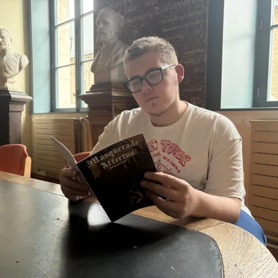 Saint-Omer : un adolescent face aux dangers de l'IA, la nouvelle...