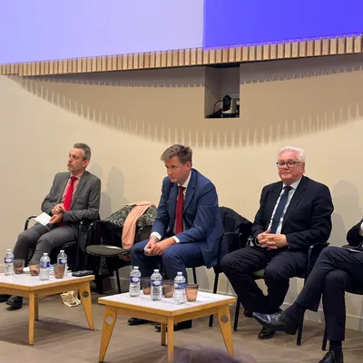 Longuenesse :  "le lien préfet-maire comme colonne vertébrale de la...