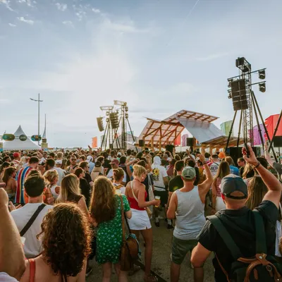 Soleil, mer et concerts : La Bonne Aventure a tenu toutes ses...