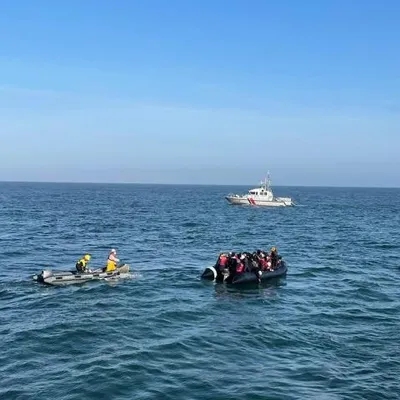 Les secours maritimes sauvent 18 personnes au large de Dunkerque et...