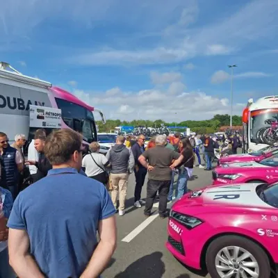 4 Jours de Dunkerque : sport et ambiance, un beau ciel bleu...