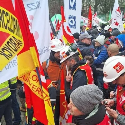 Grande-Synthe, Fort-Mardyck, Desvres : ArcelorMittal nationalisé,...
