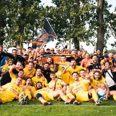 Foot, Cappelle-la-Grande : Antoine Alvarez, formation de Président...