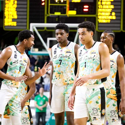 Basket : Les "gamins" de Le Portel, courageux, apprennent puissance...