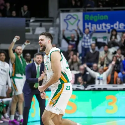Basket : des joueurs qui s’en vont, un coach écarté qui revient,...
