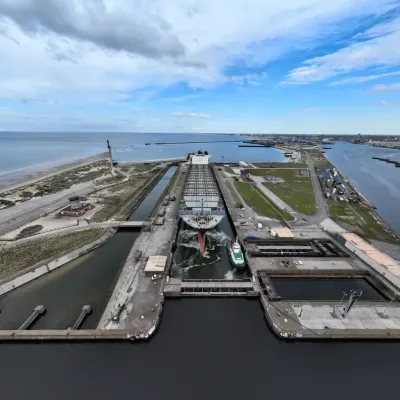Grève CGT : le trafic maritime ralenti à Calais, complètement...