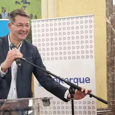 Patrice Vergriete sensible au mouvement des lycéens dans le...