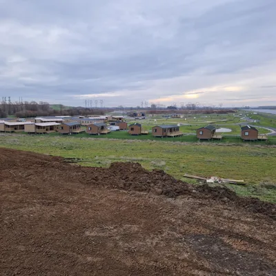 Gravelines / Saint-Georges-sur-l'Aa : cabane, chalet en bois… un...