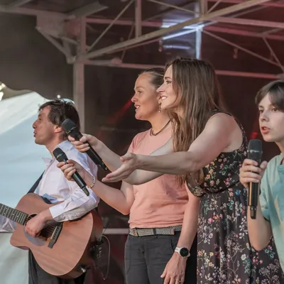 Les chanteurs de votre télé à Wormhout pour la bonne cause