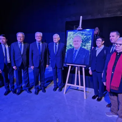 Longuenesse : Sceneo et Joël Duquenoy, un monument pour un monument