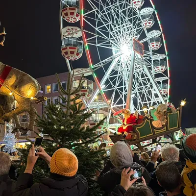 La Grande parade de Dunkerque la Féerique, là c'est vraiment Noël
