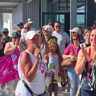Calais : près de 1 000 km à pied, le combat personnel et solidaire...