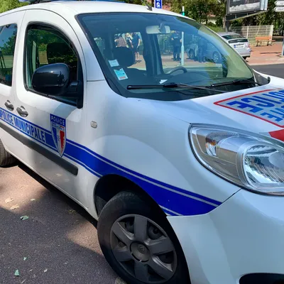 Une trottinette et un téléphone portable volés à Dunkerque