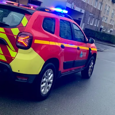 Marck : un poids lourd couché déverse 350 litres de gasoil