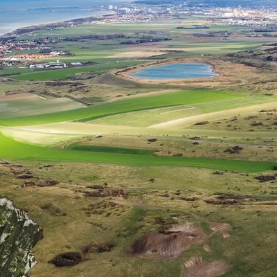 Calais prépare le terrain pour accueillir de futures entreprises,...