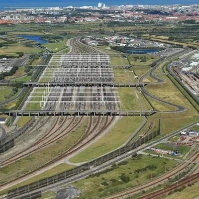 Accident à Eurotunnel : le conducteur du minibus n'avait consommé...