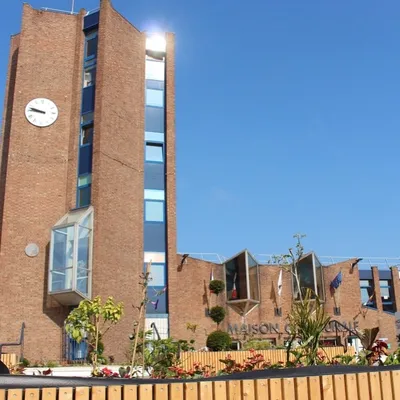 Municipales à Grande-Synthe : duel entre Martial Beyaert et Arnaud...