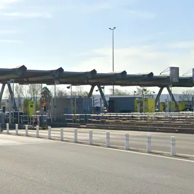 A26 : 11 exilés mis en sécurité au péage de Setques en une nuit