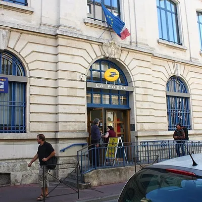 Panne à La Poste et à La Banque Postale : de nombreux services...