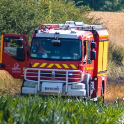 Calais : un feu de végétation ravage 1 000 mètres carrés sur la...