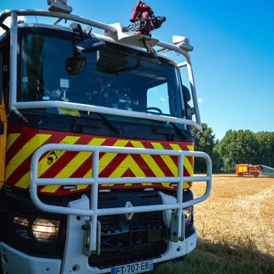 Plusieurs feux dans l'Audomarois : plus de 2 000 m² déjà partis en...